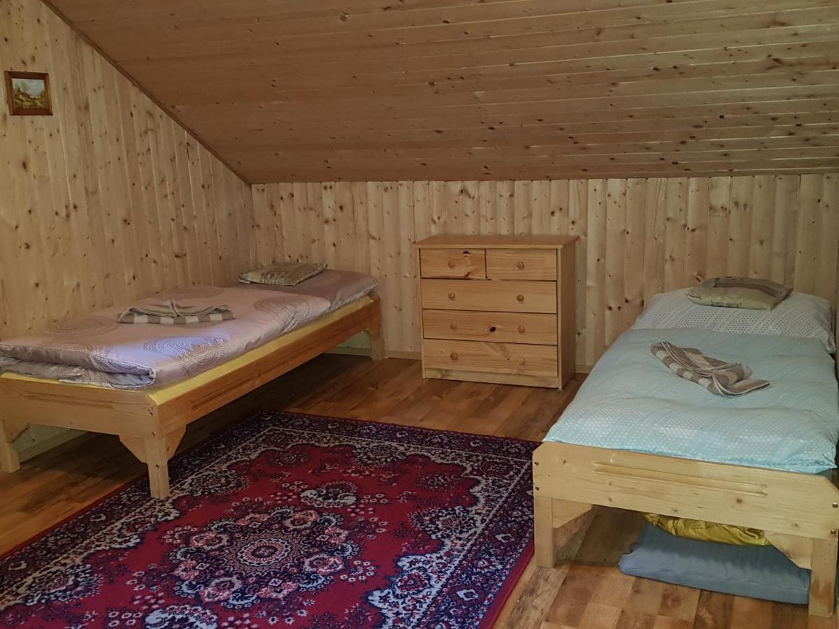 Chata Pod Skalou Valaska Ngoại thất bức ảnh